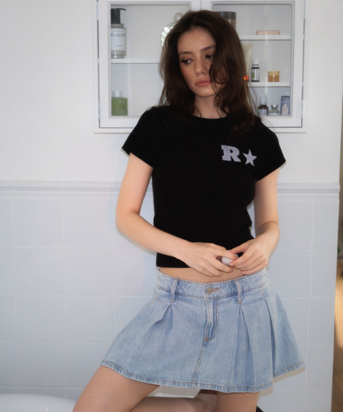 로제프란츠(ROSEFRANTZ) R Star Logo T-shirt [Black]