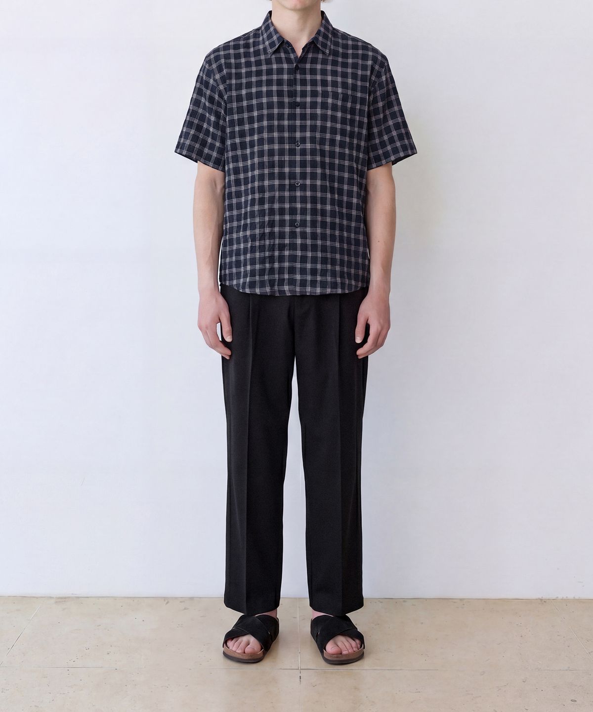 에든버러클럽(EDINBURGH CLUB) OVERSIZED SHORT SLEEVE CHECK SHIRT (NAVY)