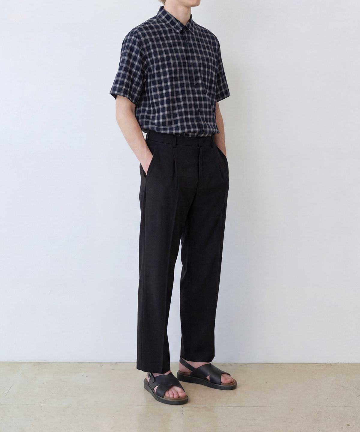 에든버러클럽(EDINBURGH CLUB) OVERSIZED SHORT SLEEVE CHECK SHIRT (NAVY)