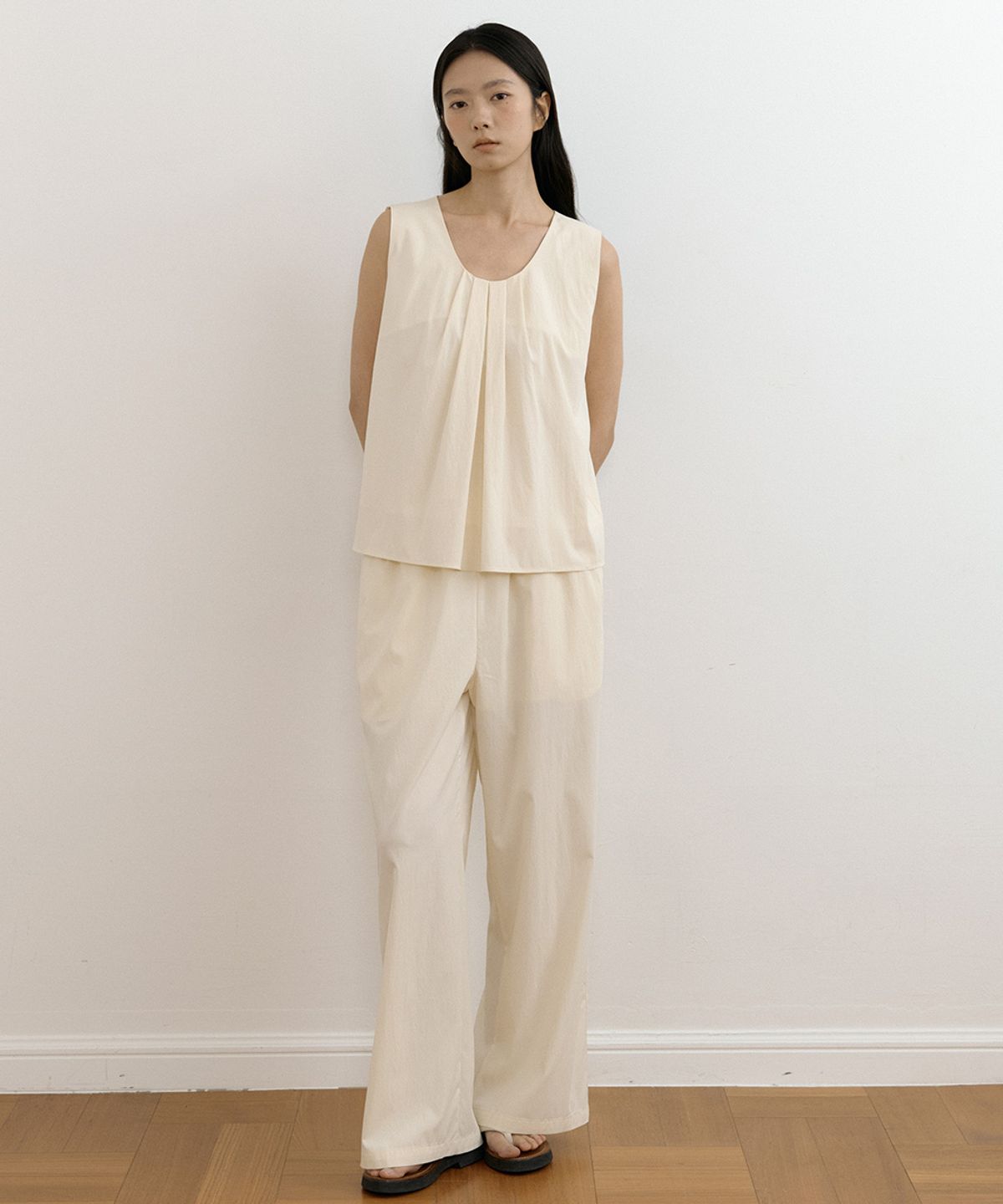링서울(LINGSEOUL) relaxed rayon banding pants-cream
