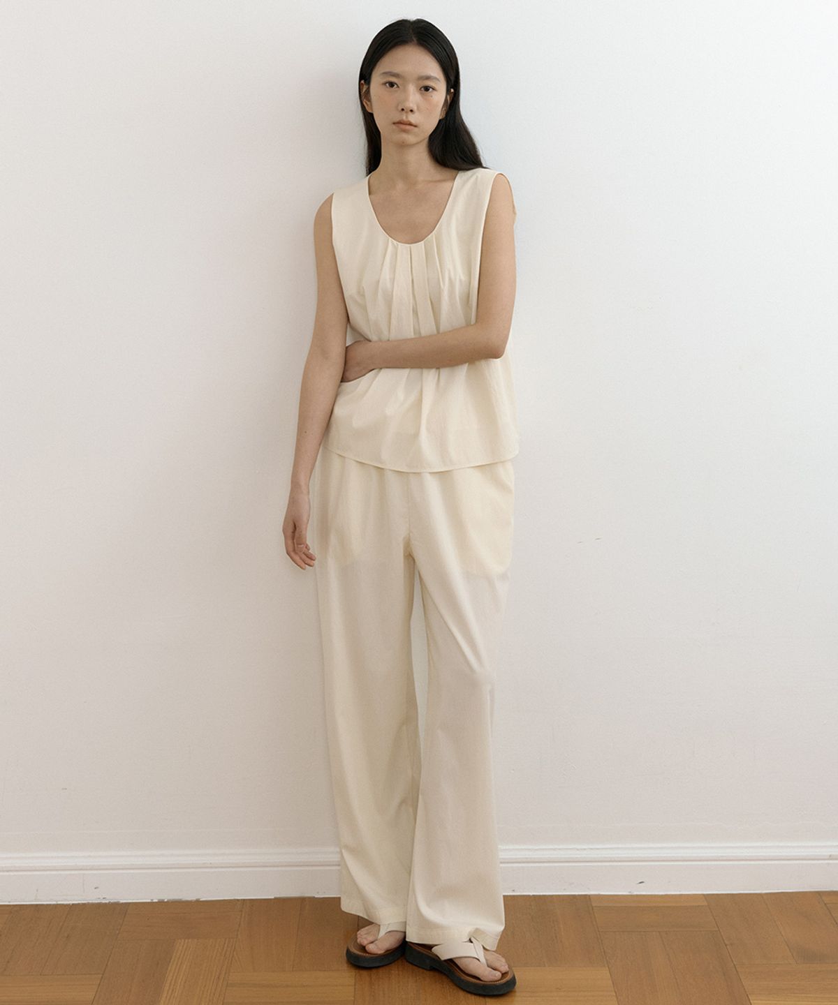링서울(LINGSEOUL) relaxed rayon banding pants-cream