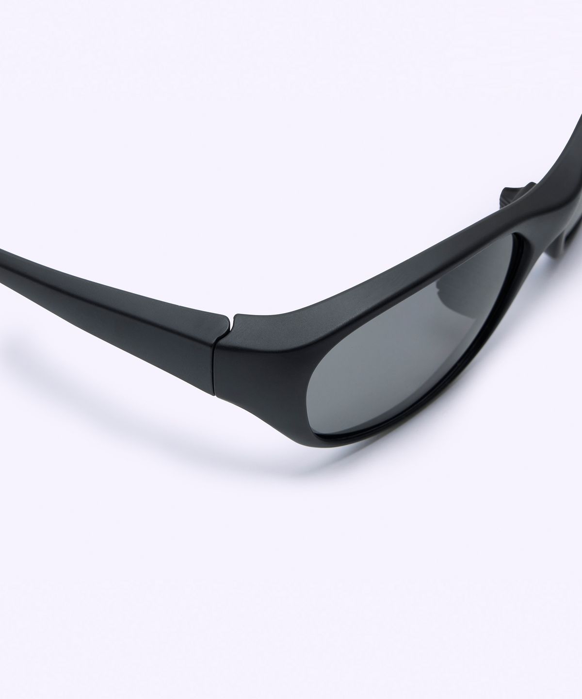 알로아이웨어(ALO EYEWEAR) [Essential] AL3601 0909 액티브 스포츠 선글라스 블랙