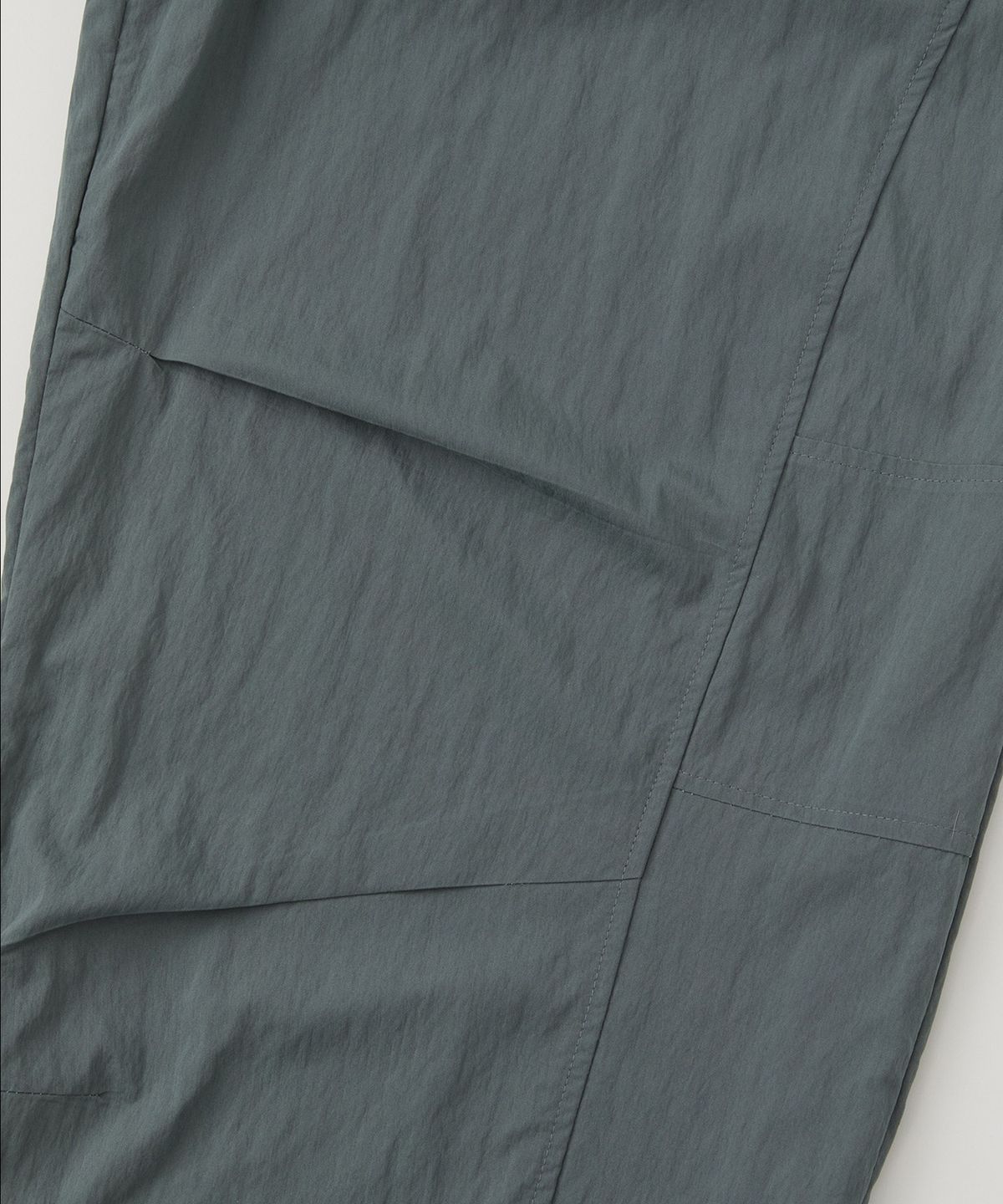 로우넬라인(LOW NELLINE) MAC CURVED MESH NYLON PANTS_CHARCOAL