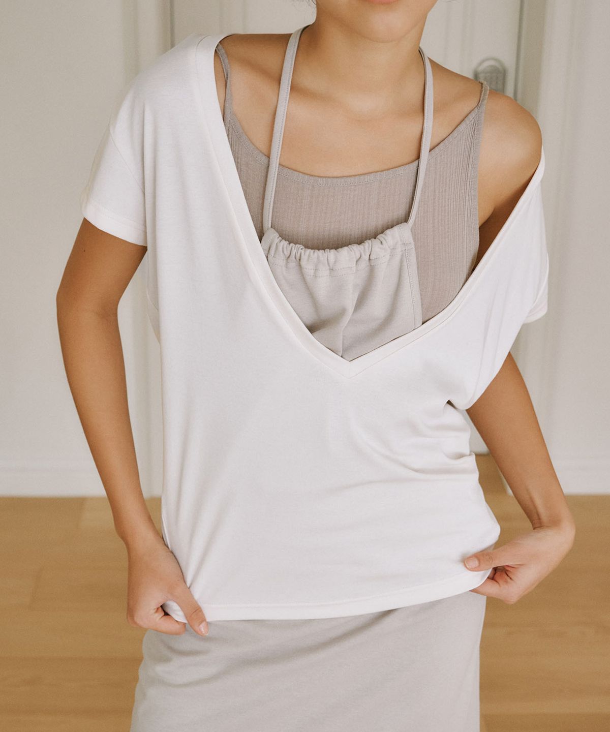아우로(OURO) TIE UP LAYERED JERSEY ONE PIECE DRESS [ MOSS ]