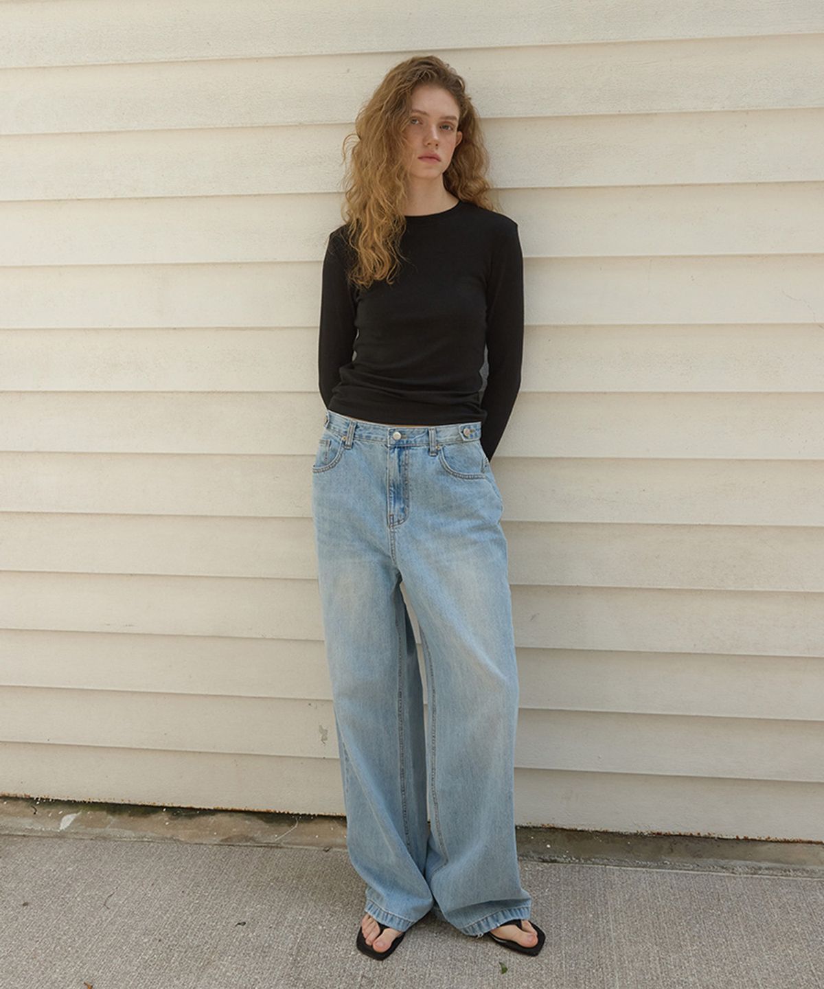 론크(LONQUE) WIDE FIT WASHED DENIM PANTS (LIGHT BLUE)