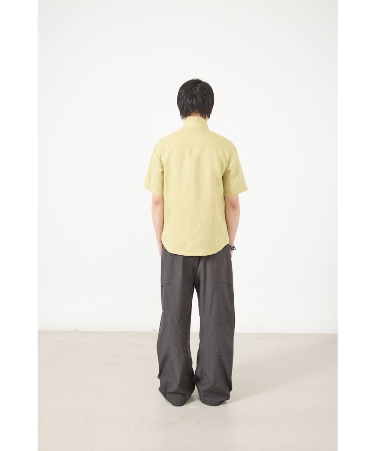 해칭룸(HATCHINGROOM) Arc Zip Shirket Avocado