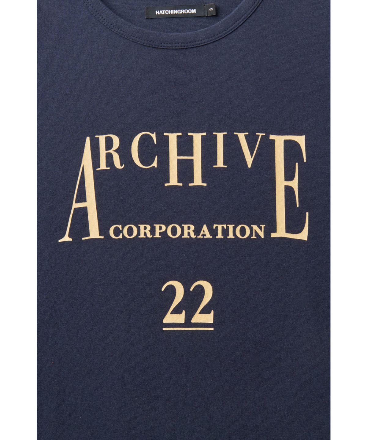 해칭룸(HATCHINGROOM) Archive Corporation Tee Navy