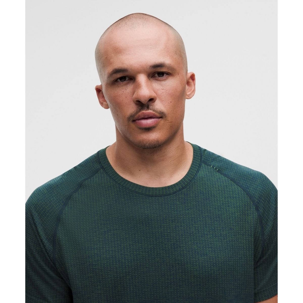 룰루레몬(LULULEMON) 메탈 벤트 테크 숏슬리브 셔츠  GOVE CLBL