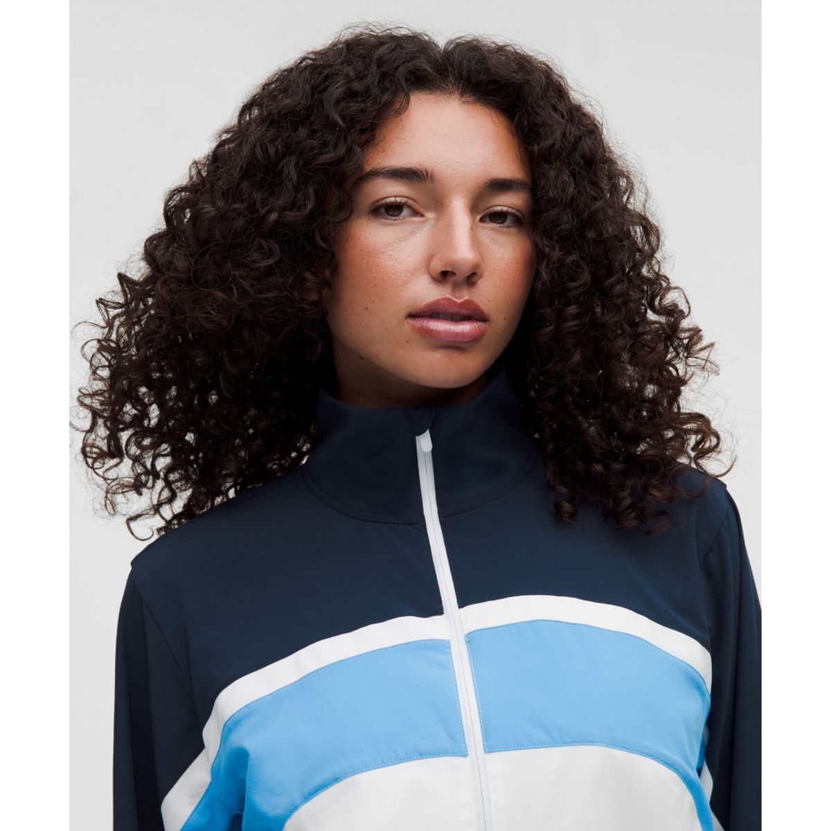 룰루레몬(LULULEMON) 코트 챔프 UV 프로텍티브 테니스 재킷  WHT OAVE CLBL