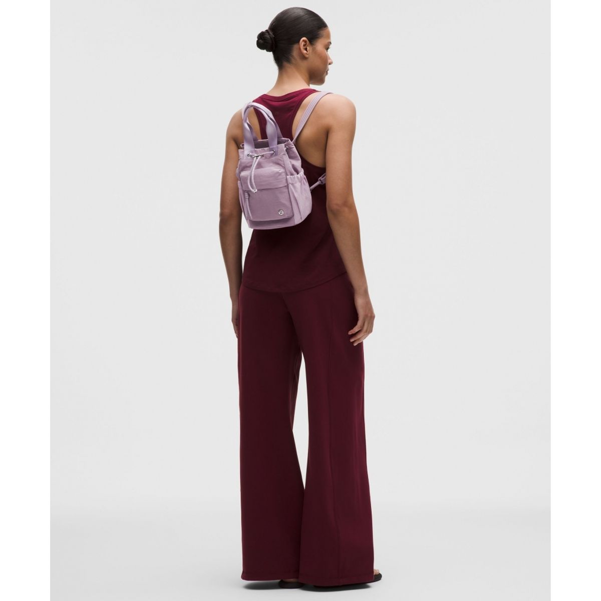 룰루레몬(LULULEMON) 컨버터블 드로스트링 버킷백 미니 5L  LOTU LLAY SLVR