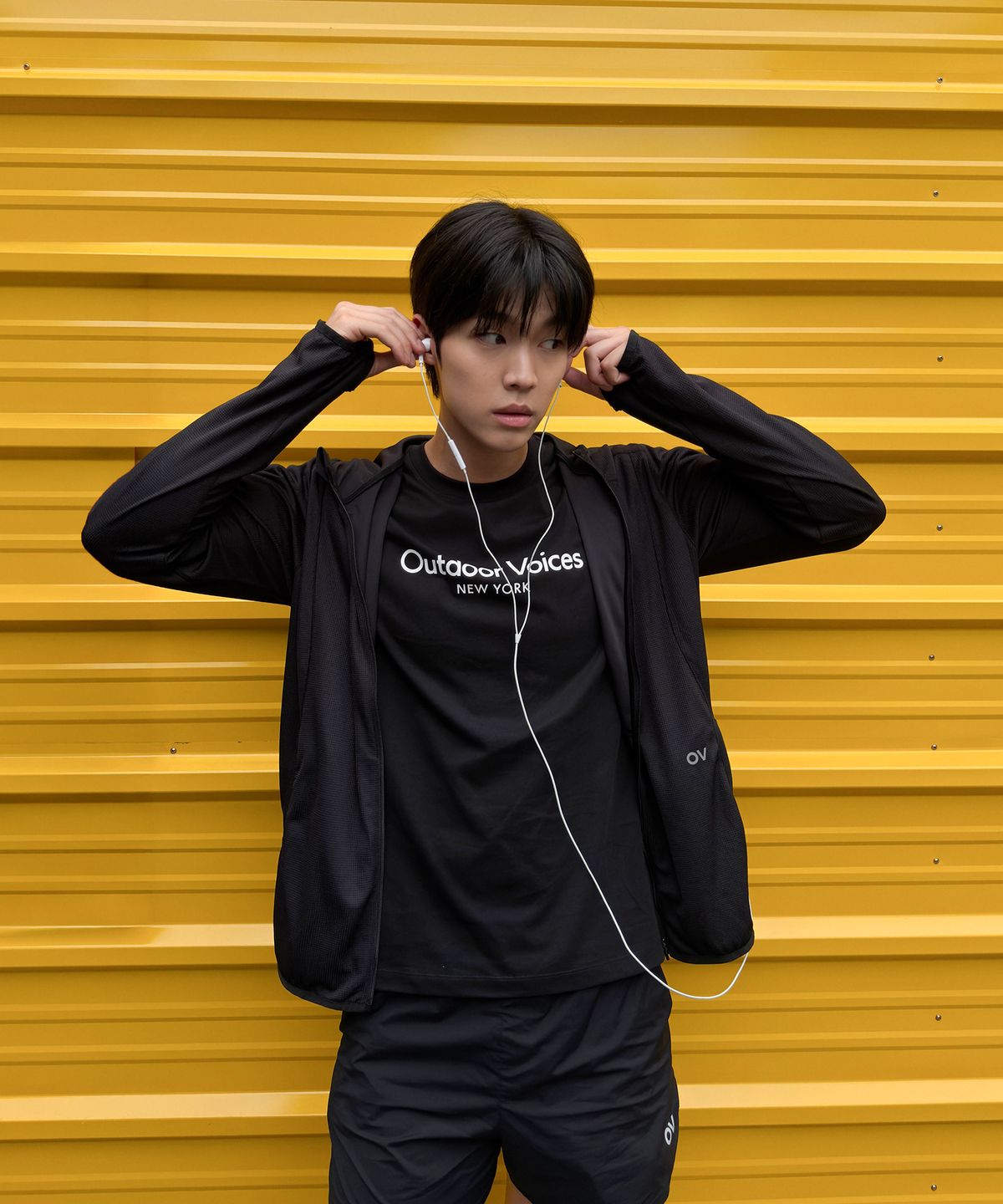 아웃도어 보이스(OUTDOOR VOICES) Technol-OV™ GRID AIR MESH ZIP UP HOODIE (BLACK)