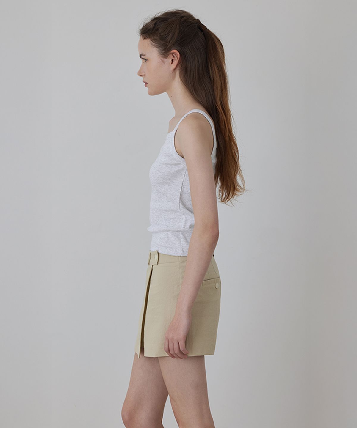 퀸스래빗(Q'SRB) Effortless Cotton Sleeveless Top