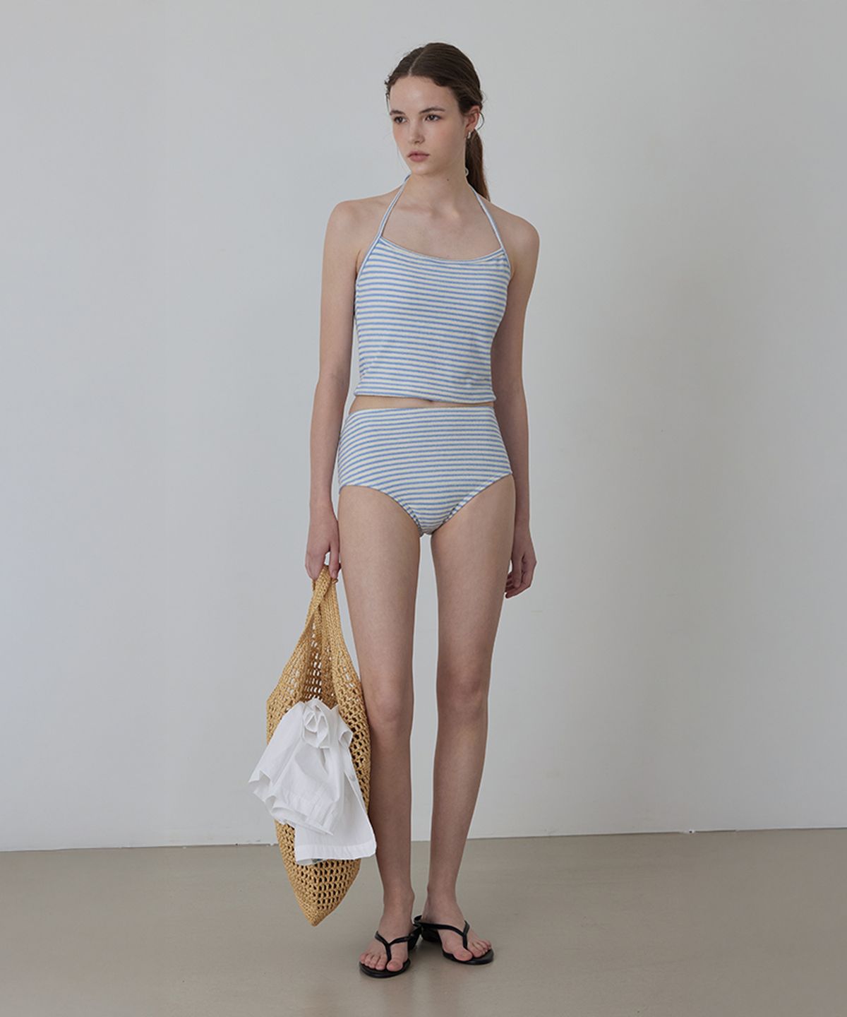 퀸스래빗(Q'SRB) Terry Back-Button Halter Tie-Neck Swimwear