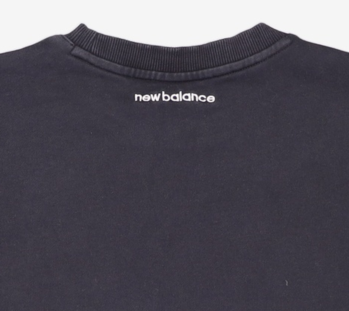 뉴발란스(NEW BALANCE) 맨투맨/스웨트셔츠 105