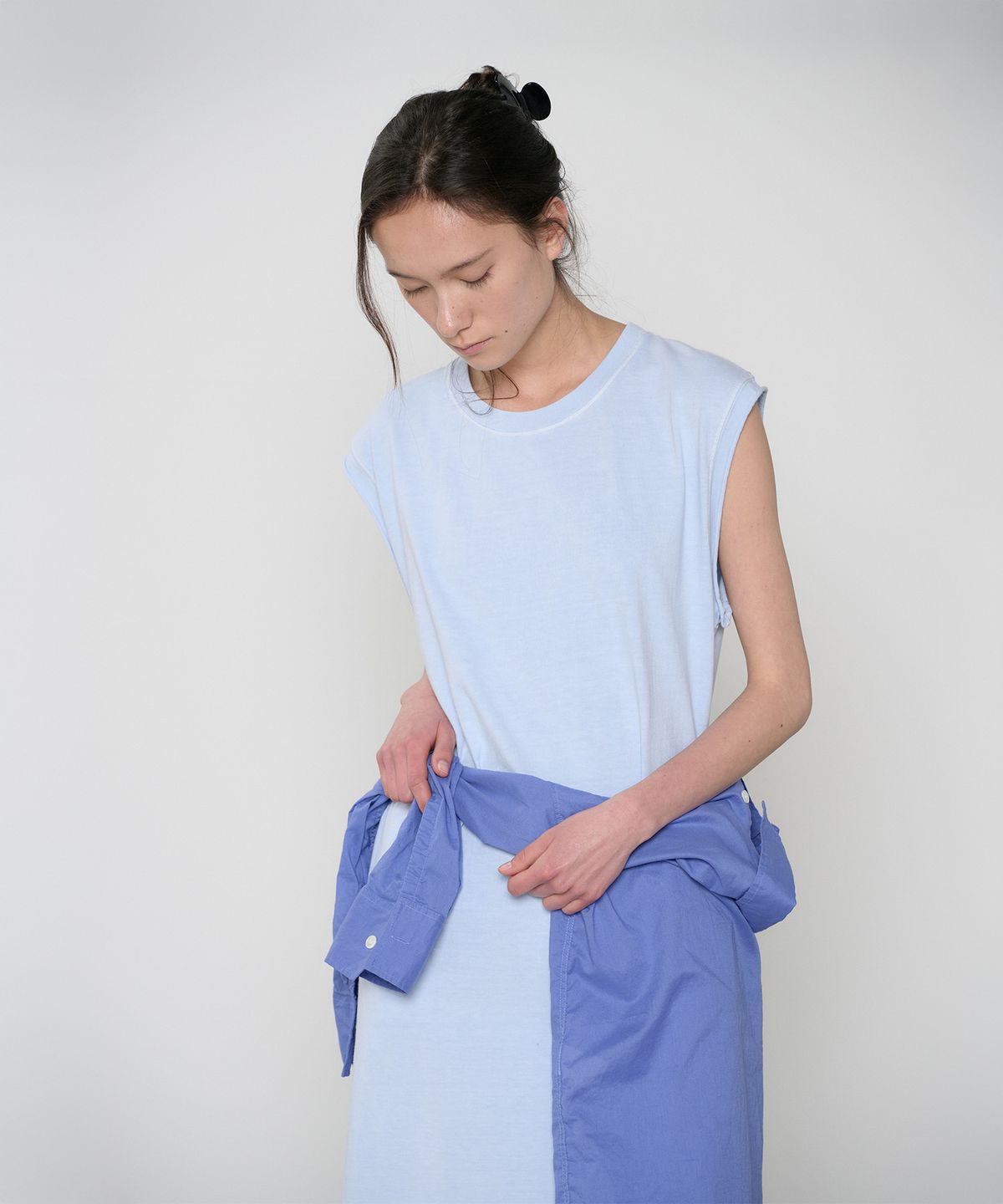 정감 스튜디오(JEONGGAM STUDIOS) Pigment Dyed Cut Off Sleeveless Long Dress_2 Color