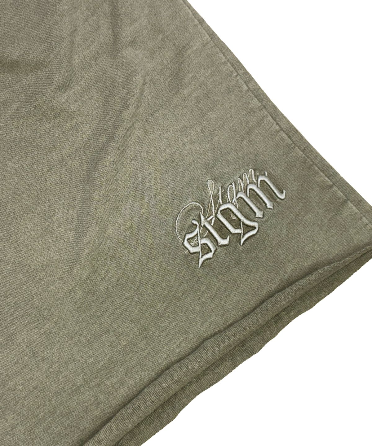 스티그마(STIGMA) RAW-CUT PIGMENT BURMUDA PANTS KHAKI