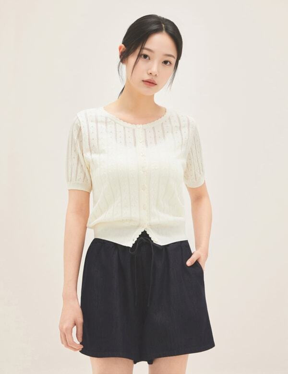 로엠(ROEM) 데님 밴딩 쇼츠 RMTWG26RT1