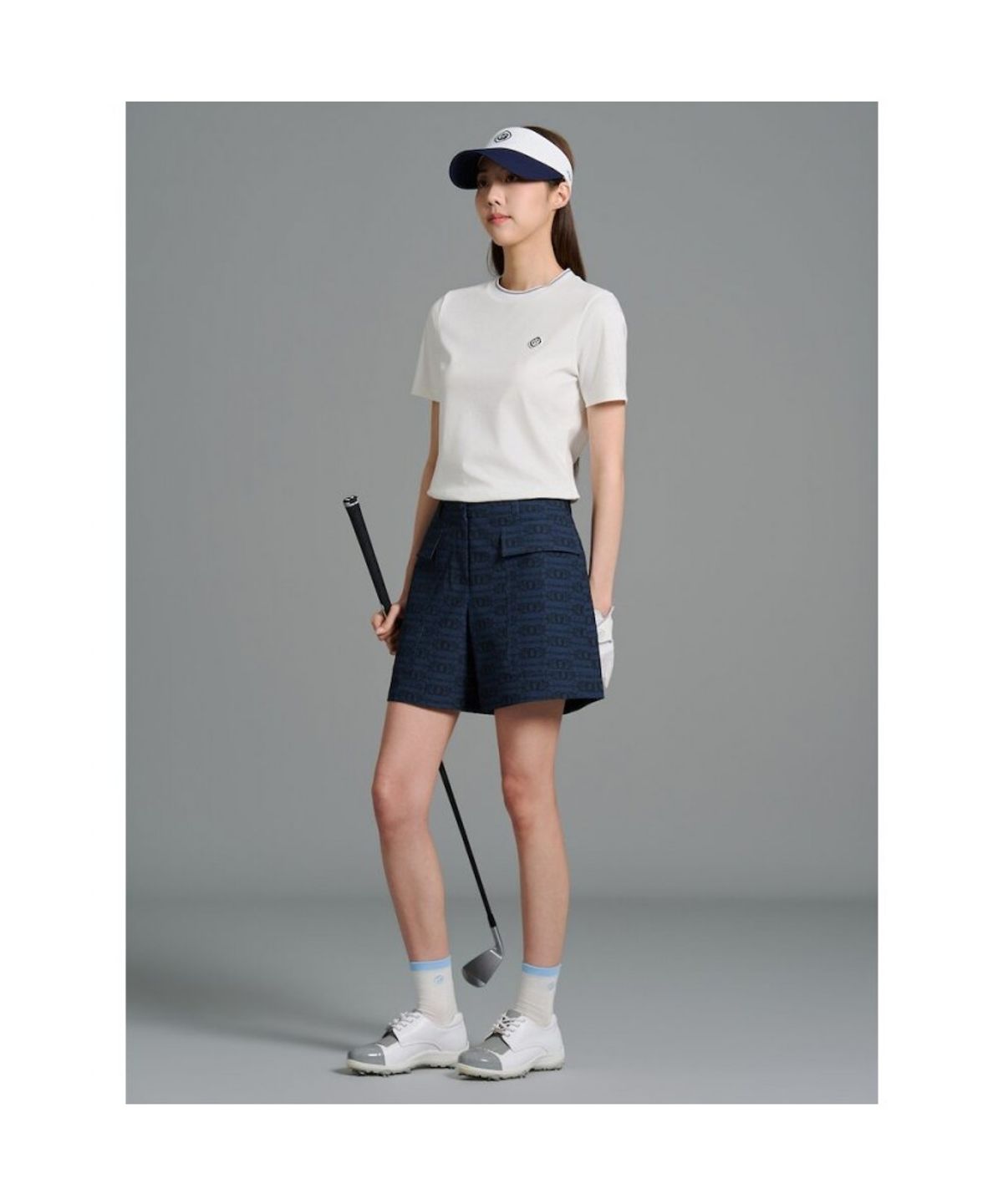 빈폴골프(BEANPOLE GOLF) 여성 체인 패턴 4부 쇼츠 - 네이비