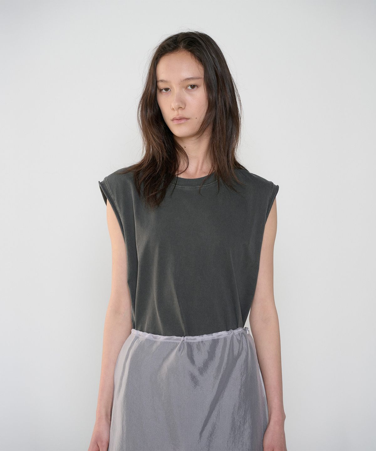 정감 스튜디오(JEONGGAM STUDIOS) Pigment Dyed Cut Off Sleeveless