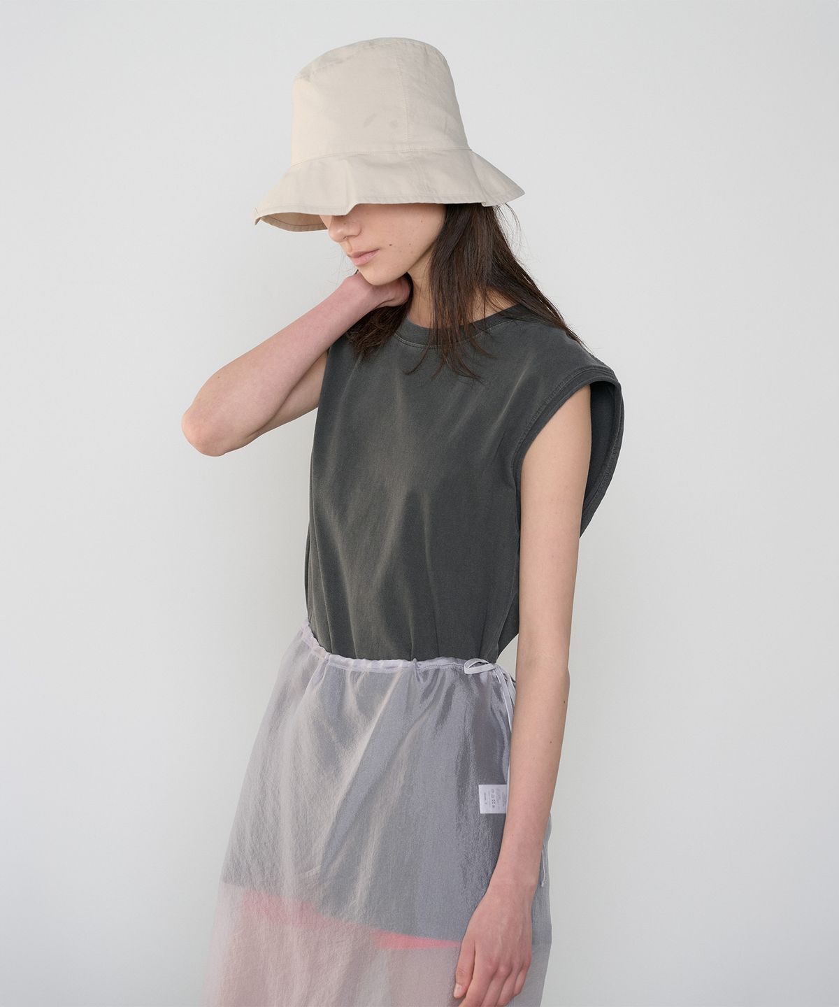 정감 스튜디오(JEONGGAM STUDIOS) Pigment Dyed Cut Off Sleeveless