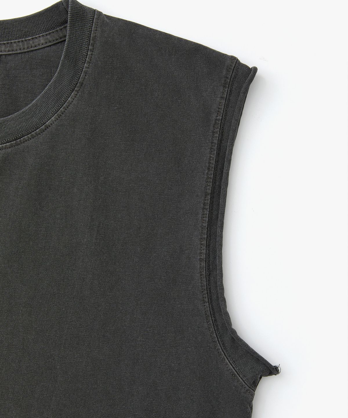 정감 스튜디오(JEONGGAM STUDIOS) Pigment Dyed Cut Off Sleeveless