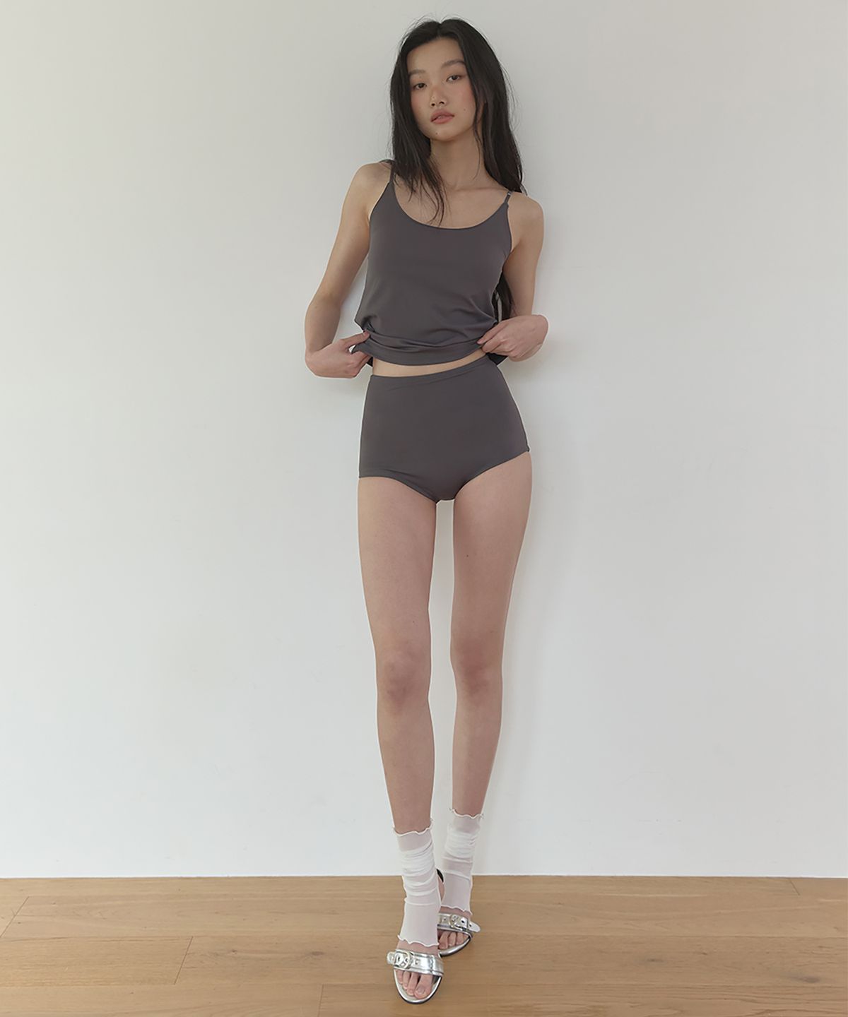 론크(LONQUE) SLEEVELESS BIKINI SET (CHARCOAL)