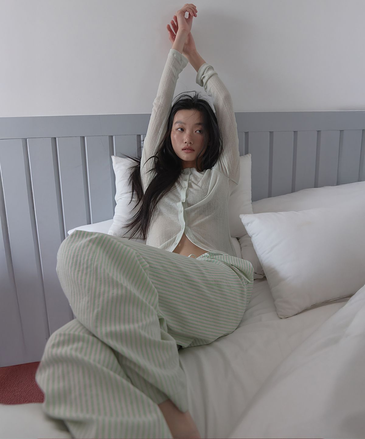 론크(LONQUE) STRIPED WIDE LEG ONE MILE PANTS (APPLE MINT)