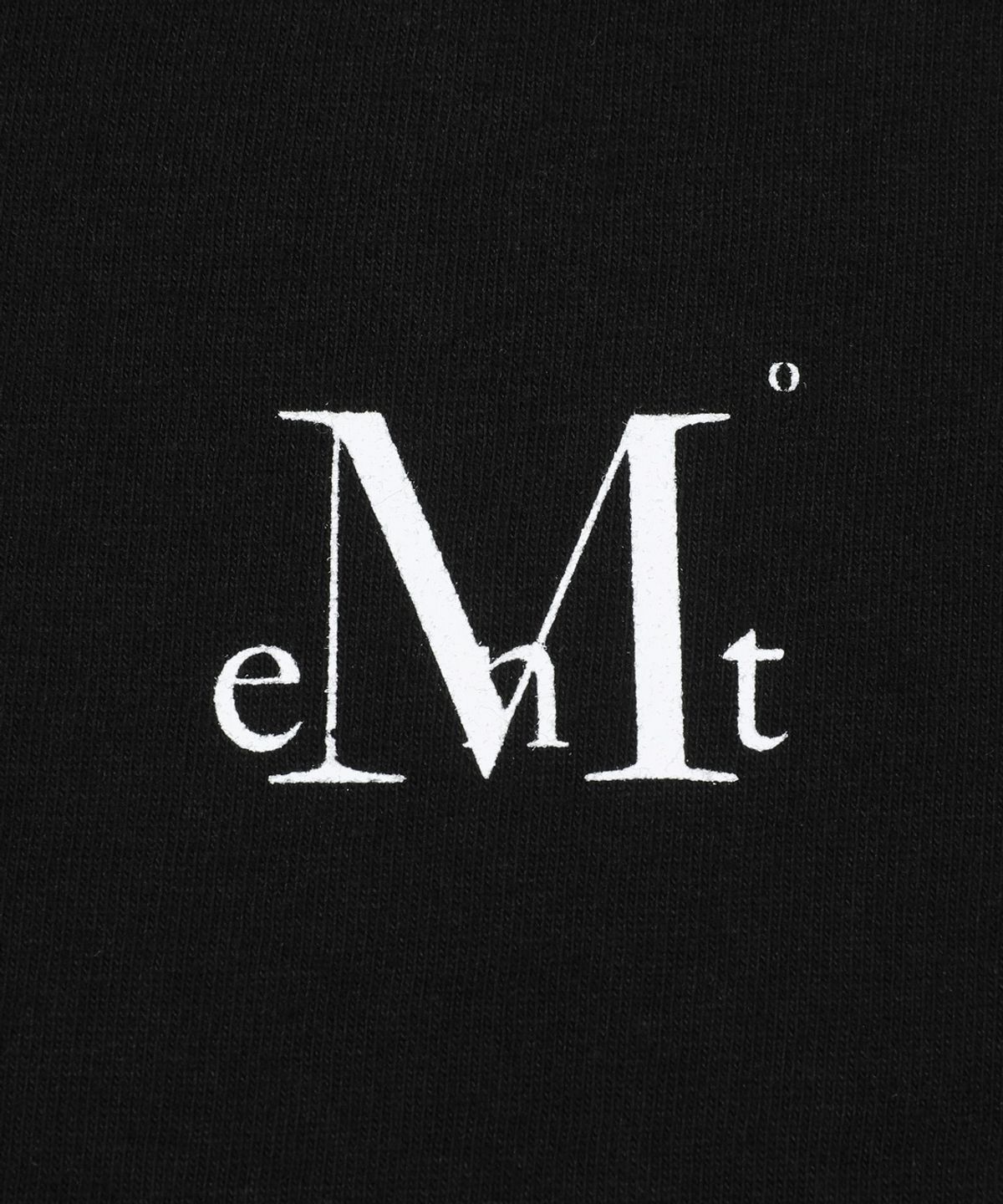 무센트(MUCENT) 제든 시그니처 로고 반팔 티 (2컬러)