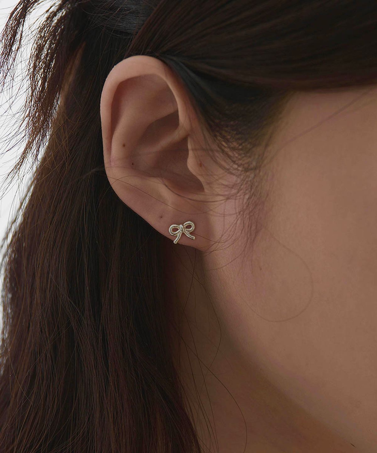 러브트릭스(LOVETRIX) Silver 925 Mini Ribbon earring