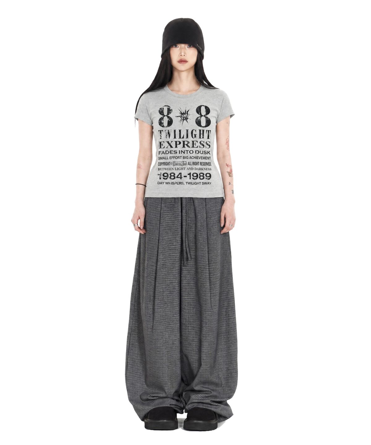 아이돈워너셀(IDWS) [W]Novichi T-Shirt Gray