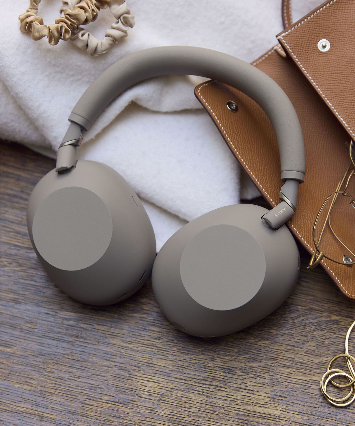 소니(SONY) WH-1000XM6 (SAND STONE) 샌드스톤  무선 노이즈 캔슬링 블루투스 헤드폰