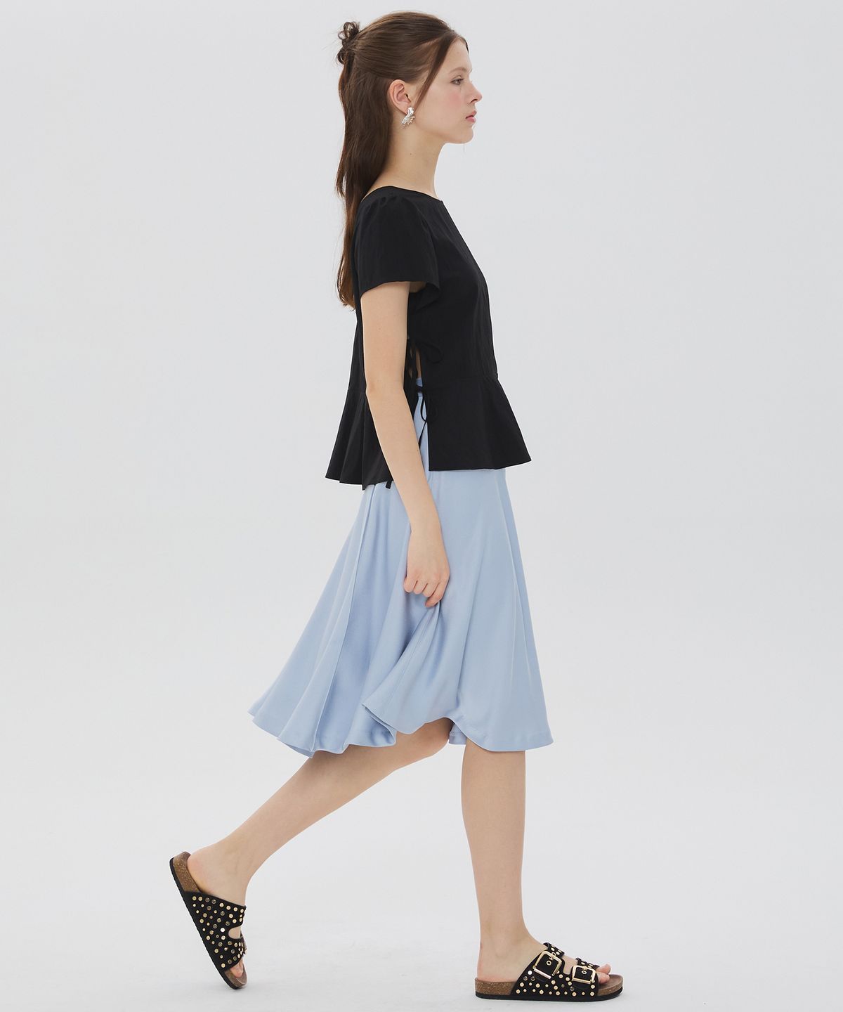 뉴루키(NEW LOOKY) Ribbon blouse_Black