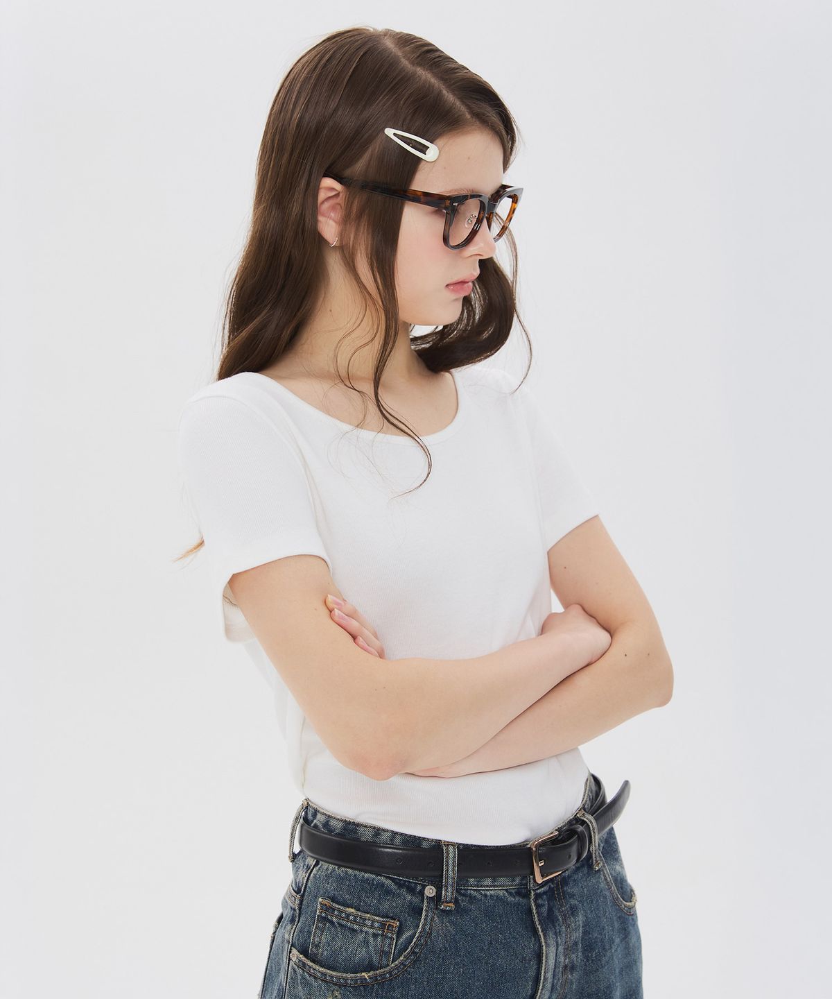 뉴루키(NEW LOOKY) U-Neck Ribbon t-Shirt_Ivory