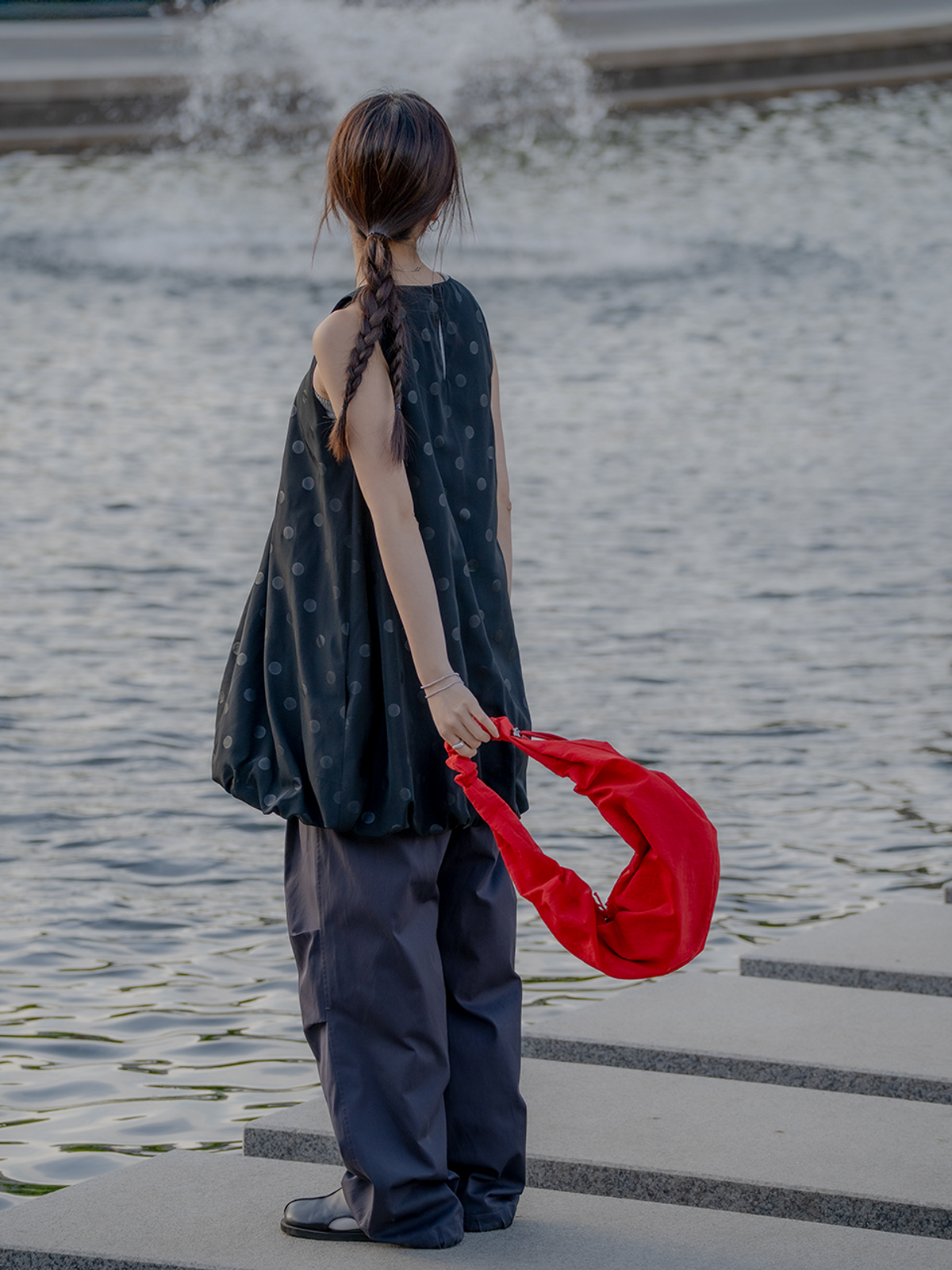 아코크(ACOC) Small Tangle Twist Bag_Red
