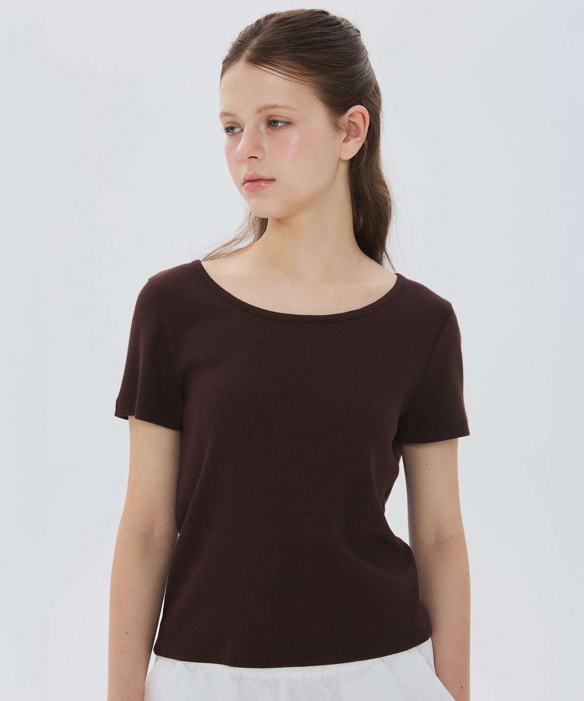 뉴루키(NEW LOOKY) U-Neck Ribbon t-Shirt_Brown