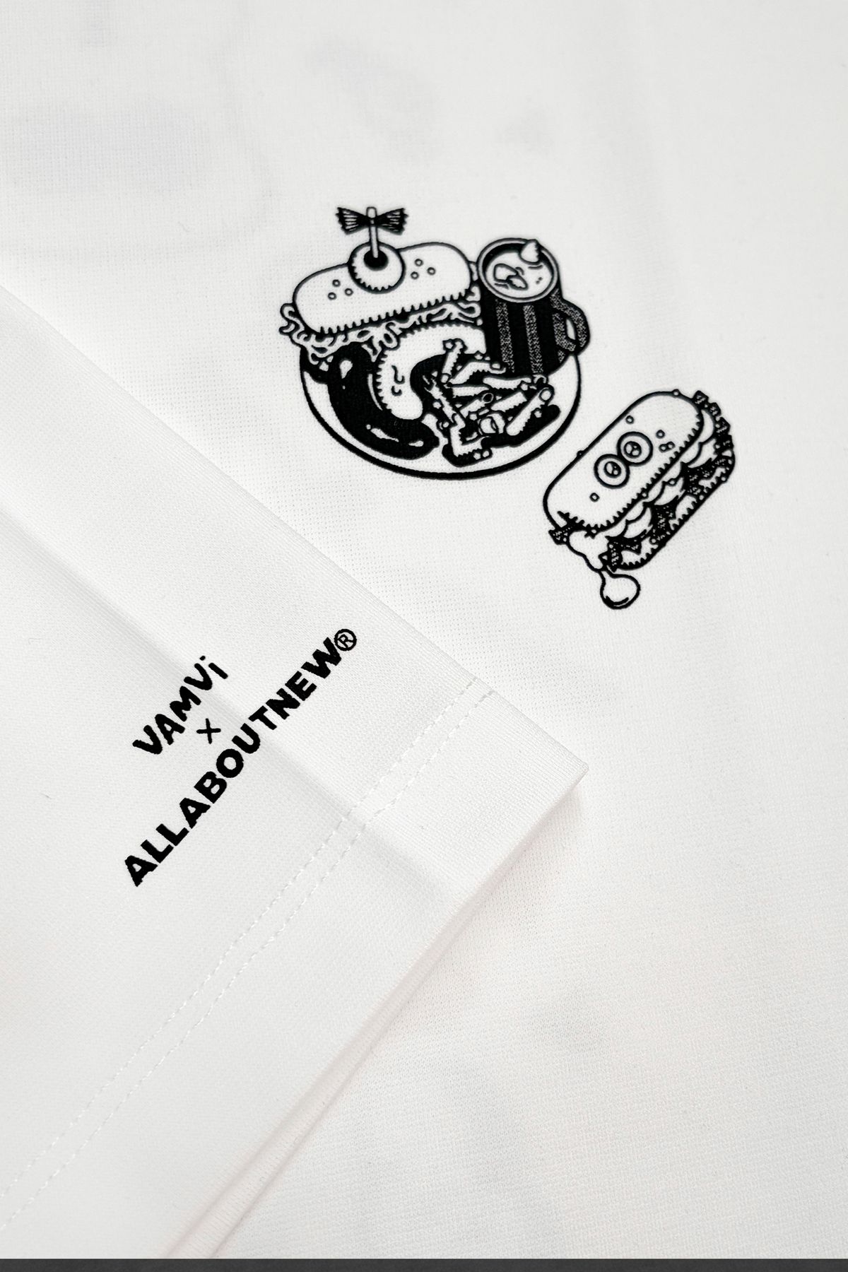 올어바웃뉴(ALL ABOUT NEW) [올어바웃뉴 X 밤비] 공포 샌드위치 반팔티 O화이트 ANA2TMB4AOH