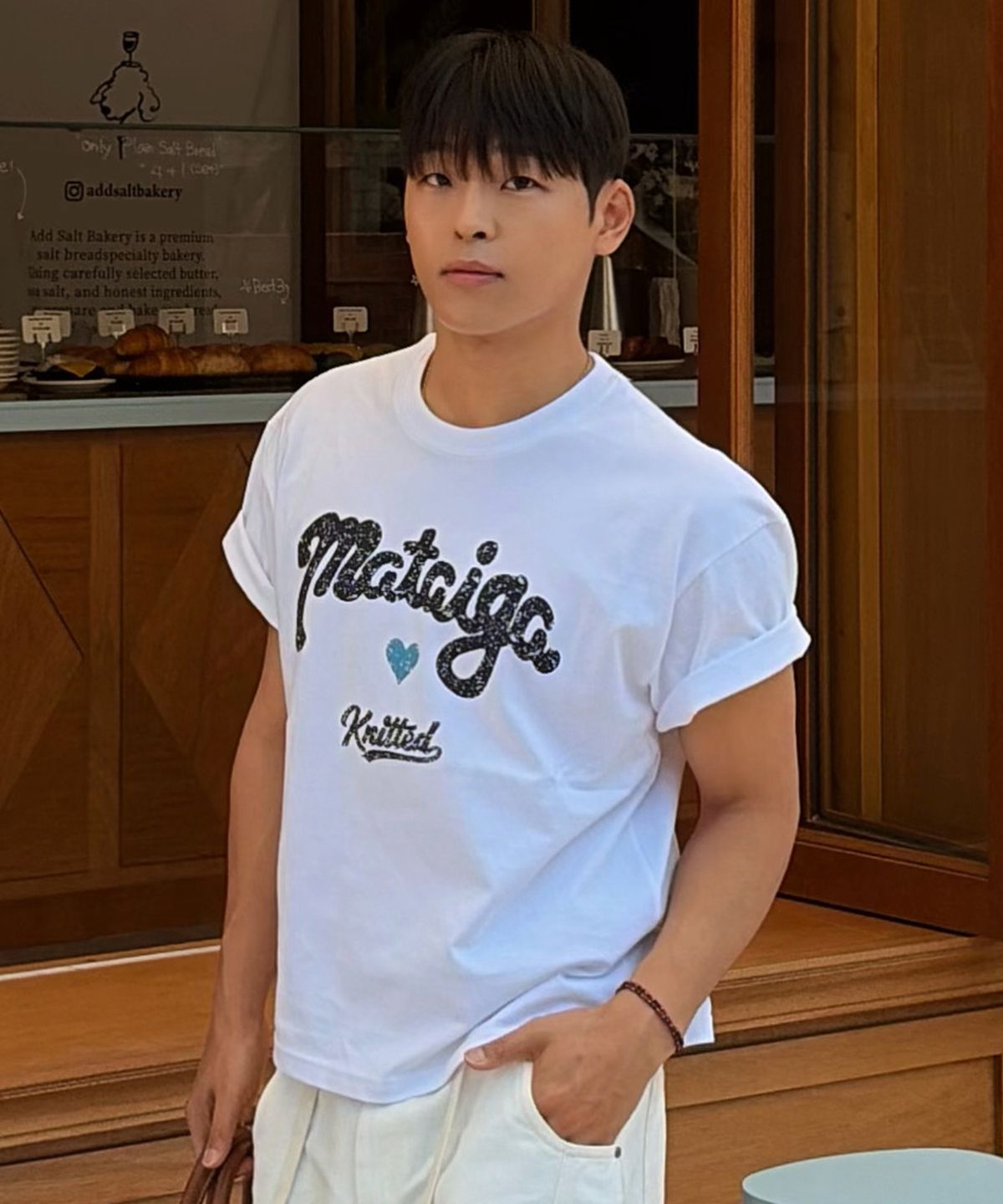 니티드(KNITTED) Mataiga 크롭 티셔츠 WHITE