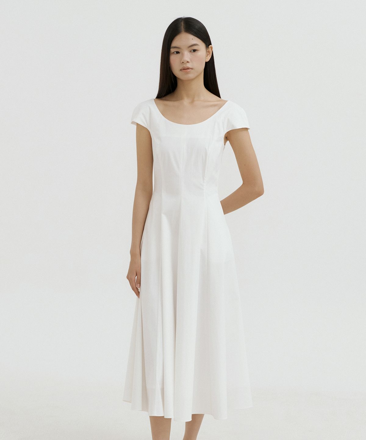 루시르주(LUCIR ZU) Mare Boatneck Flare Dress (ivory)