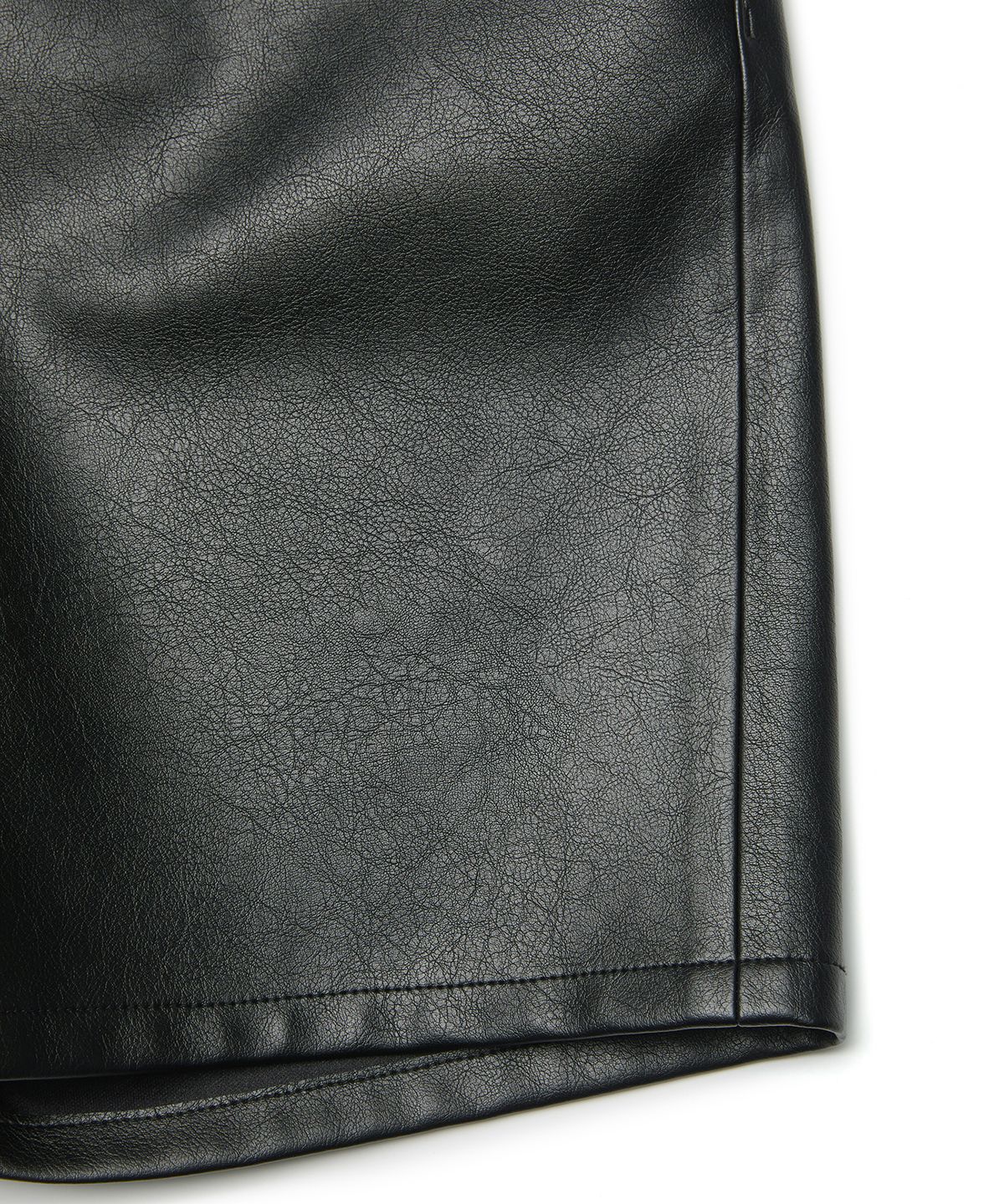 엠엠아이씨(MMIC) DEADEND SHORTS (BLACK)