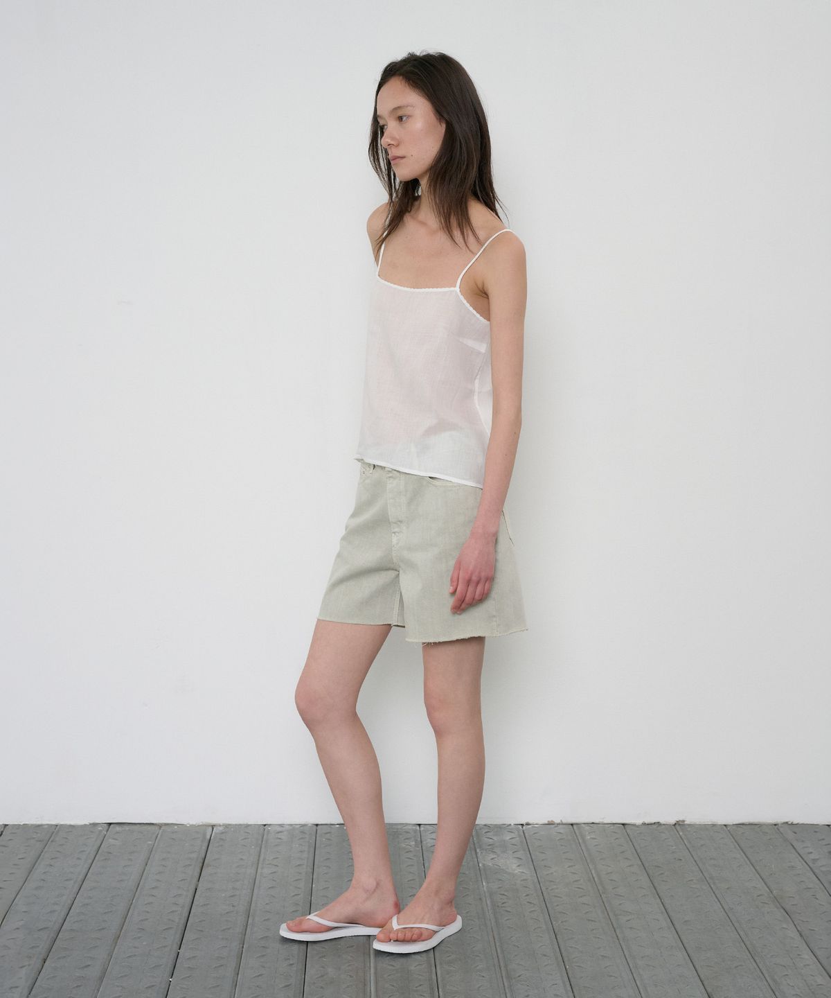 정감 스튜디오(JEONGGAM STUDIOS) Pigment Dyed Denim Shorts_2 Color