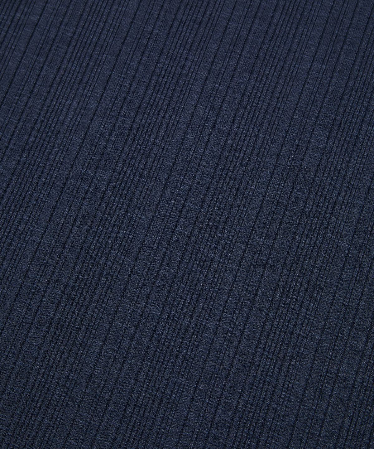 엠엠아이씨(MMIC) SQUARE CUT TANK (NAVY)