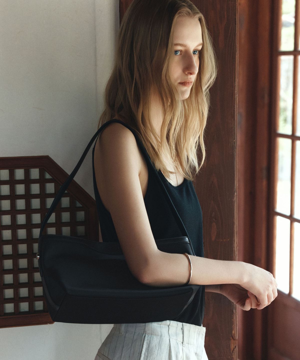 시야쥬(SIYAZU) SIAC3134 Juno Mini Slouch Bag_Black
