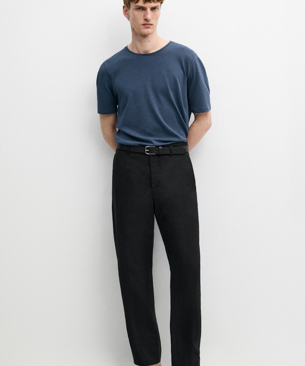 마시모두띠(MASSIMO DUTTI) 린넨 블렌드 반팔 티셔츠