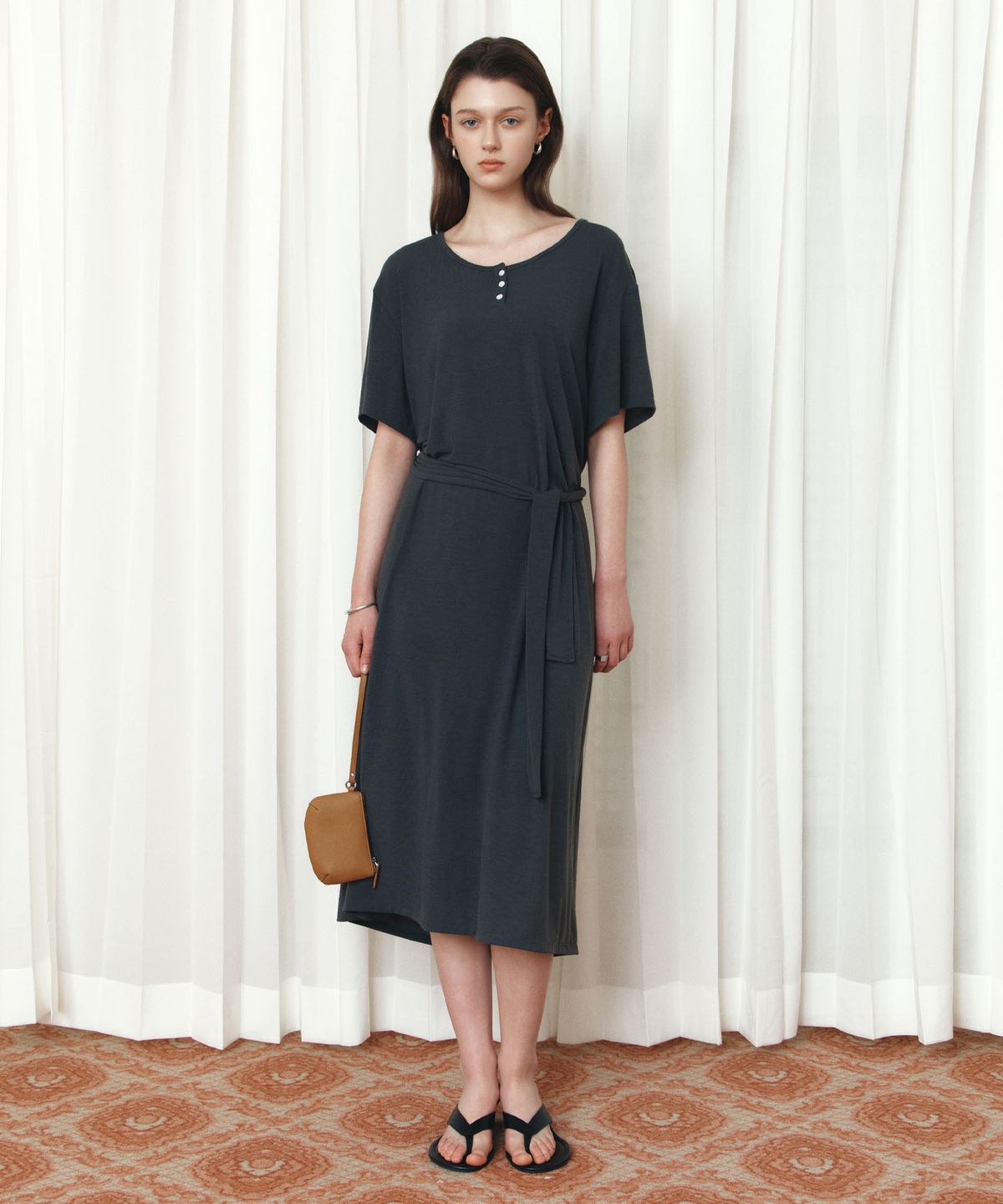 시야쥬(SIYAZU) SIA8042 릴렉스 져지 랩 원피스_Charcoal