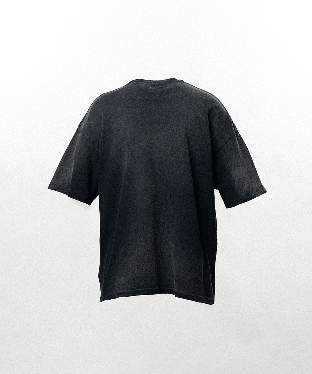 카미야(KAMIYA) THE DARKNESS WILL DISAPPEAR Distressed T-shirt - BLACK