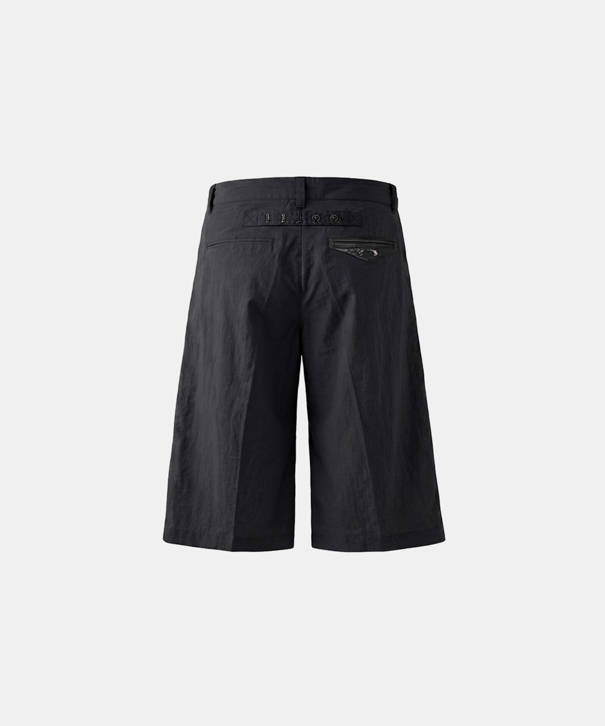 배드블러드(BADBLOOD) Contour Pintuck Button Bermuda Culottes - Black