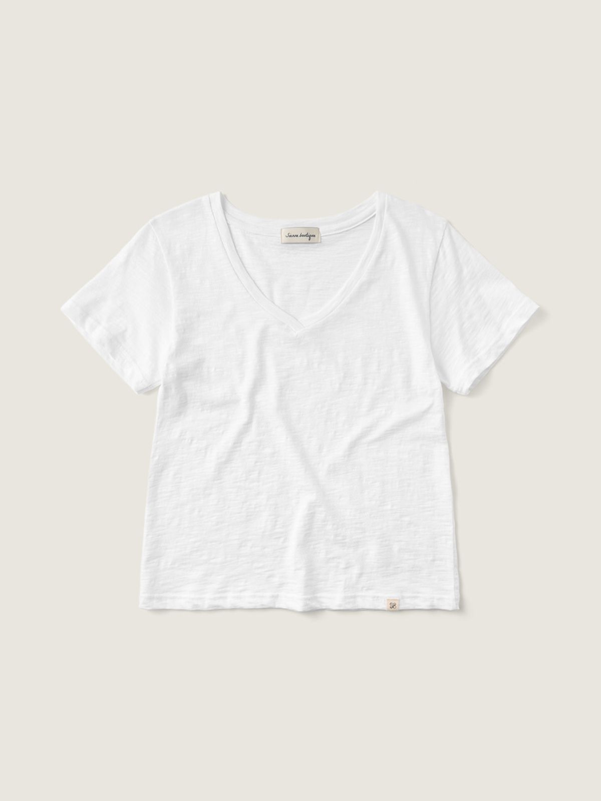 시엔느(SIENNE) Eze V neck T-shirt (White)