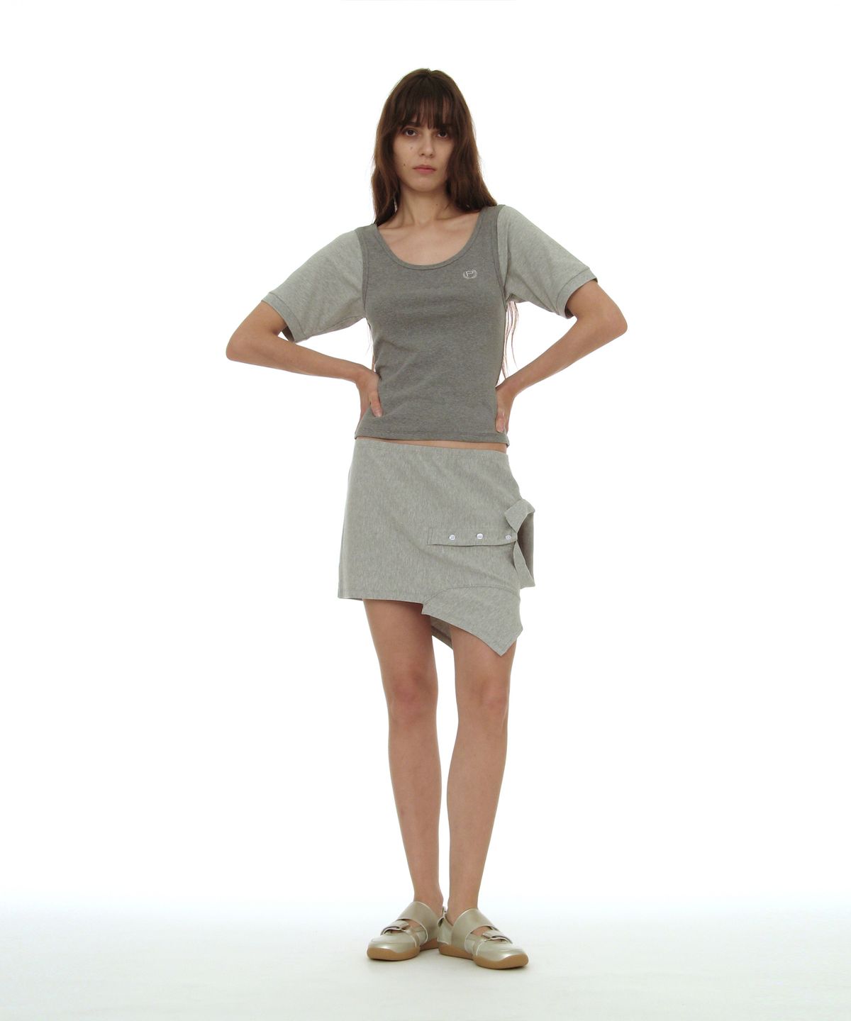 파르티멘토 우먼(PARTIMENTO WOMEN) 스쿱넥 배트 슬리브 탑_멜란지