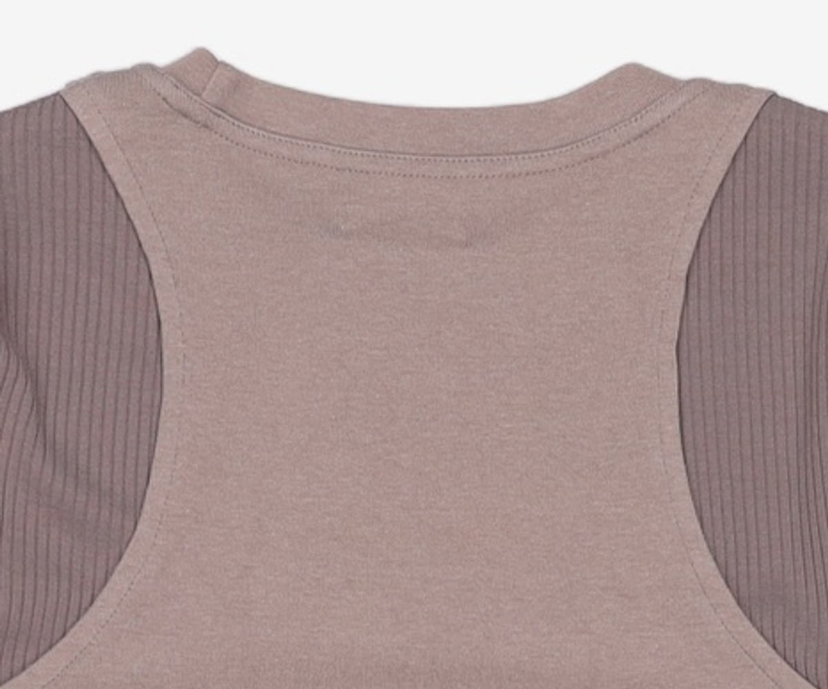 네이비 카운티(NAVY COUNTY) Slim Cut-out Top [Ecru] FREE