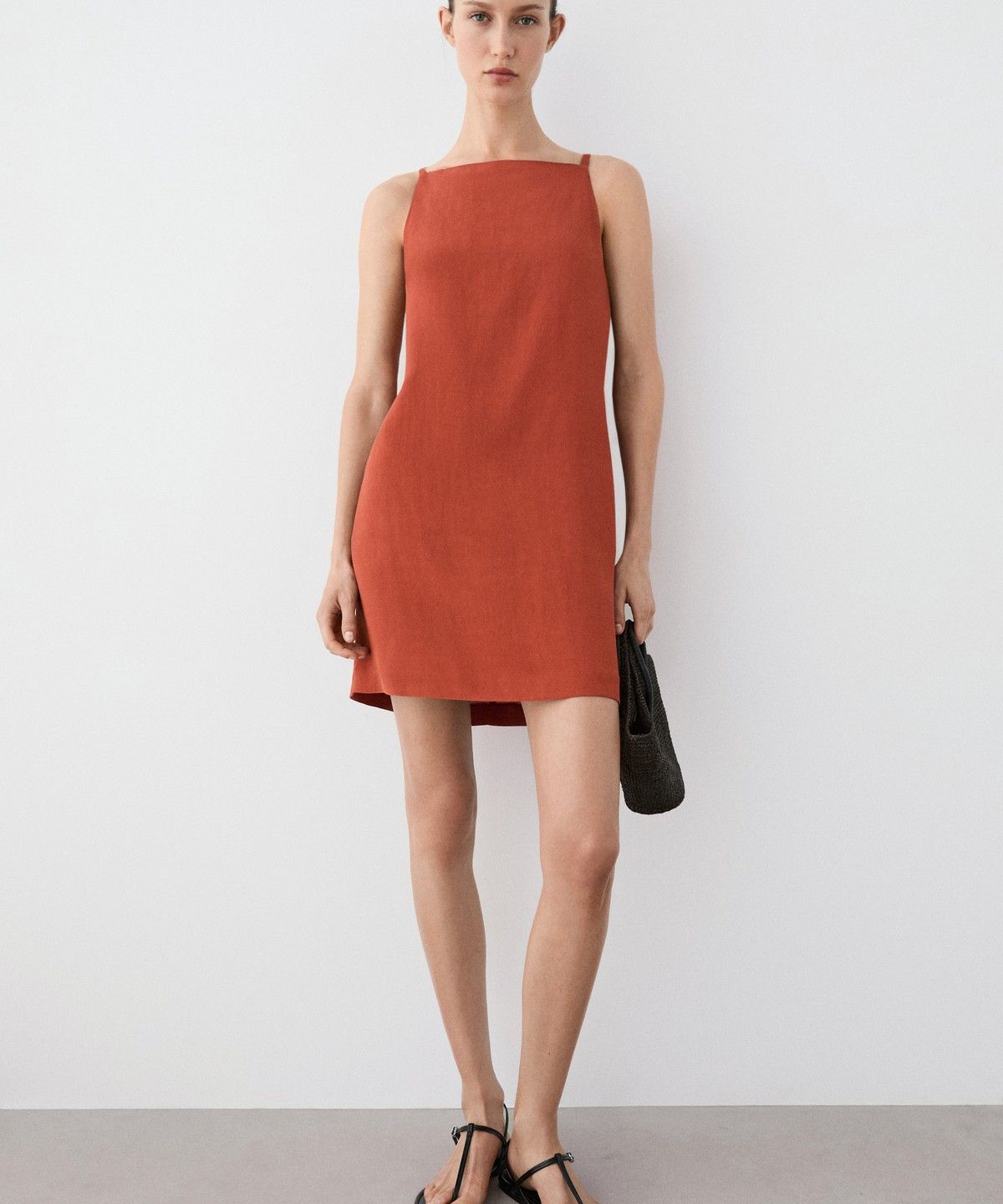 마시모두띠(MASSIMO DUTTI) 스트랩 미니 원피스
